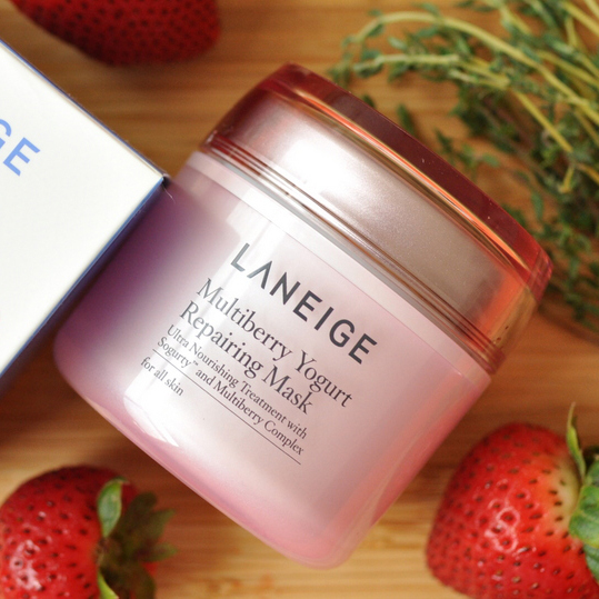 Laneige, Laneige Multiberry Yogurt Repair Pack รีวิว, Laneige Multiberry Yogurt Repair Pack ราคา, Laneige Multiberry Yogurt Repair Pack 20 ml., Laneige Multiberry Yogurt Repair Pack 20 ml. มาส์กโยเกิร์ต อุดมไปด้วยวิตามินและแร่ธาตุ ช่วยเติมความชุ่มชื้นให้ผิว ปรับสีผิวให้ขาวกระจ่างใส แลดูเรียบเนียนและนุ่มขึ้น